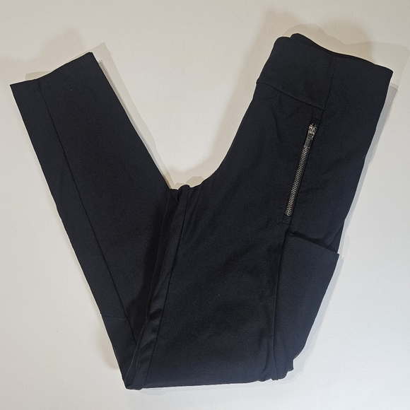 Athleta Jogging Pants Womems Size 2 Black Zip Pocket Phone Pocket Workout Bottom - Picture 1 of 8